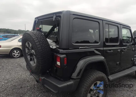 2018 Jeep Wrangler Unlimited Sahara 4X4 z USA, uszkodzony, nr VIN 1C4HJXEG7JW321577